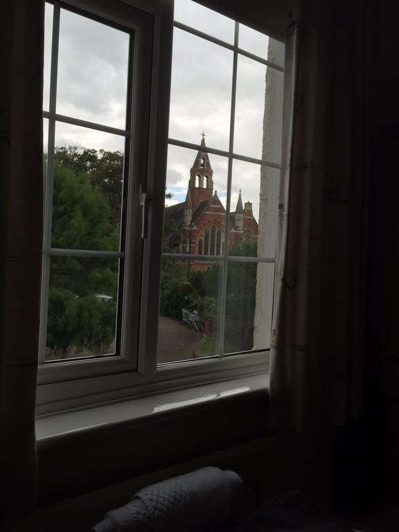 The Maples Bed and Breakfast Hythe  Eksteriør billede