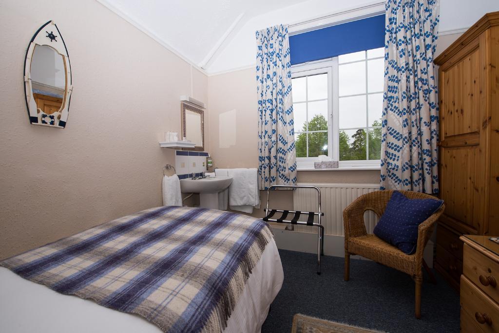 The Maples Bed and Breakfast Hythe  Eksteriør billede