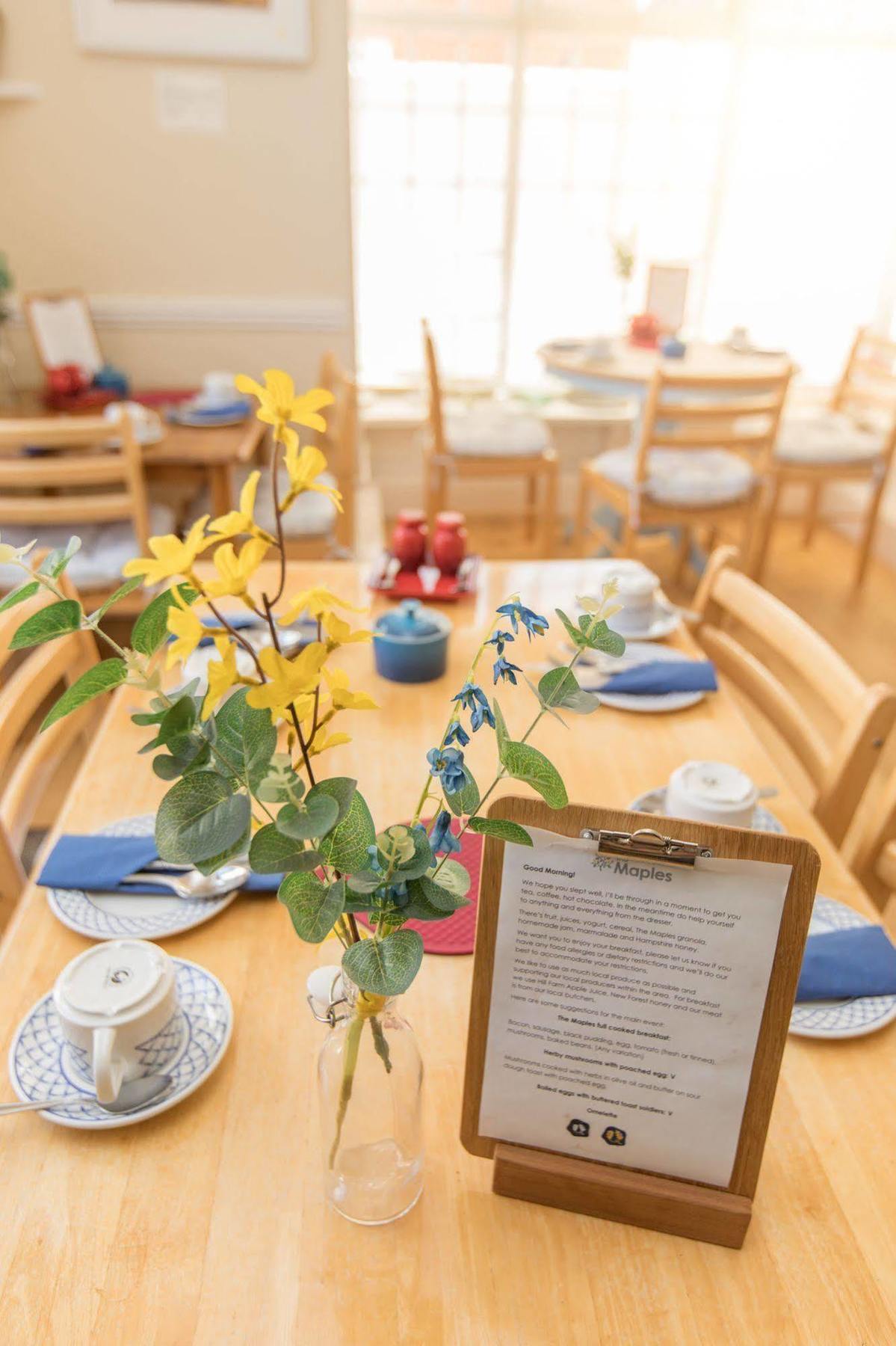 The Maples Bed and Breakfast Hythe  Eksteriør billede